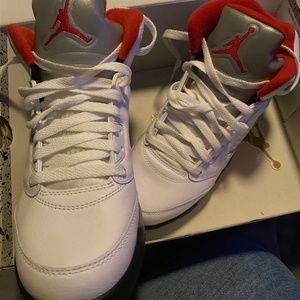 Air Jordan 5 Retro